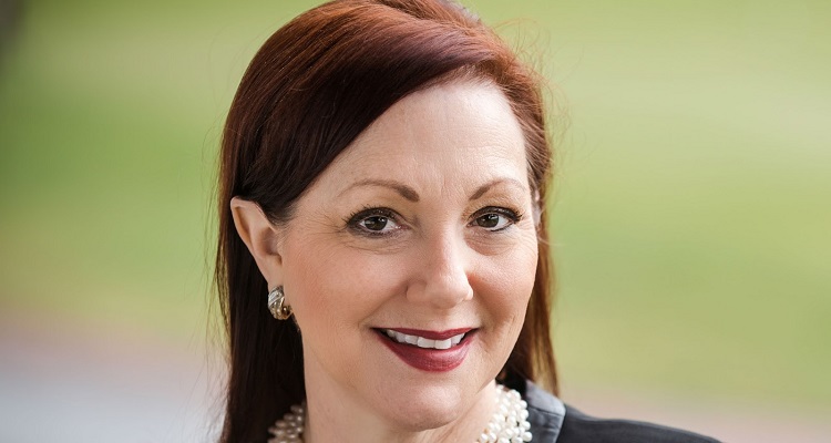 Eva-Marie-Everson-750x400