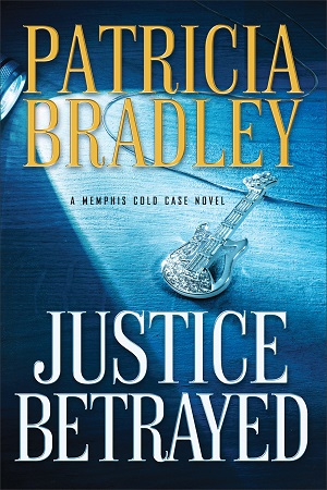Bradley-Justice-Beytrayed-300x450