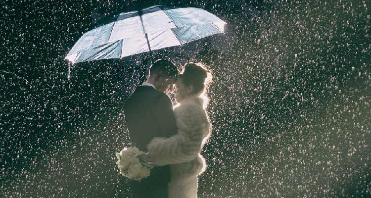 Romance-2020-750x400-umbrella